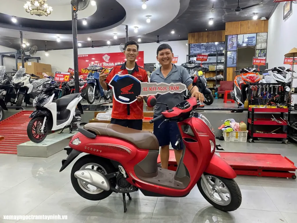 Bán xe máy nhập khẩu tại Tây Ninh 1 Honda Scoopy ban tai Tay Ninhz6344258884049 54d400bb6b01a626d68d37ba483cf96d