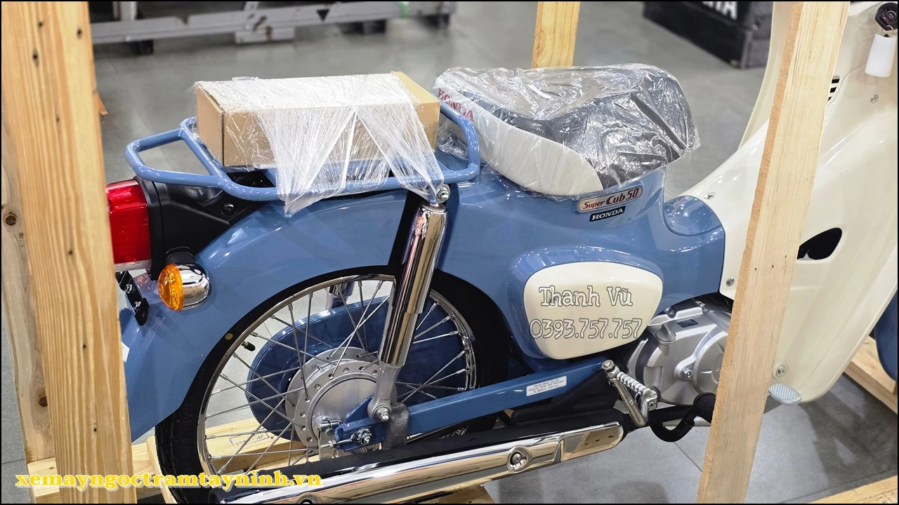 Super Cub 50 Final Edition nhap Japan 11
