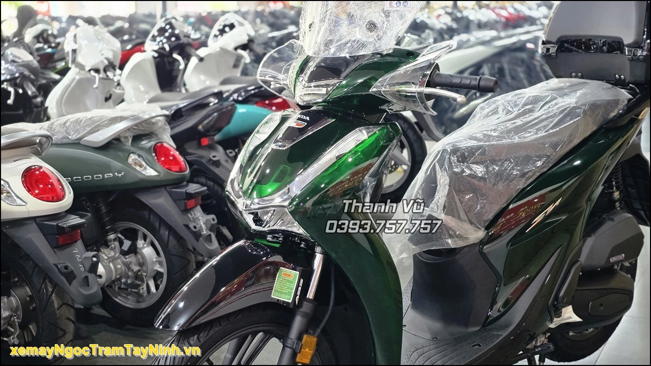 Honda SH Ý Vetro – Biểu tượng sang trọng vượt thời gian đã về đến Ngọc Trâm Tây Ninh 11 Honda SH Y Vetro – Bieu tuong sang trong vuot thoi gian da ve den Ngoc Tram Tay Ninh 11