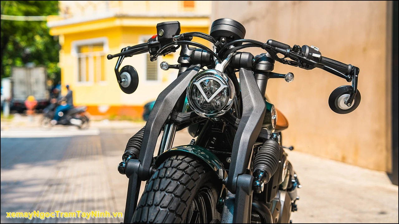 Napoleon 250 Bobber (52) Napoleon 250 Bobber 52