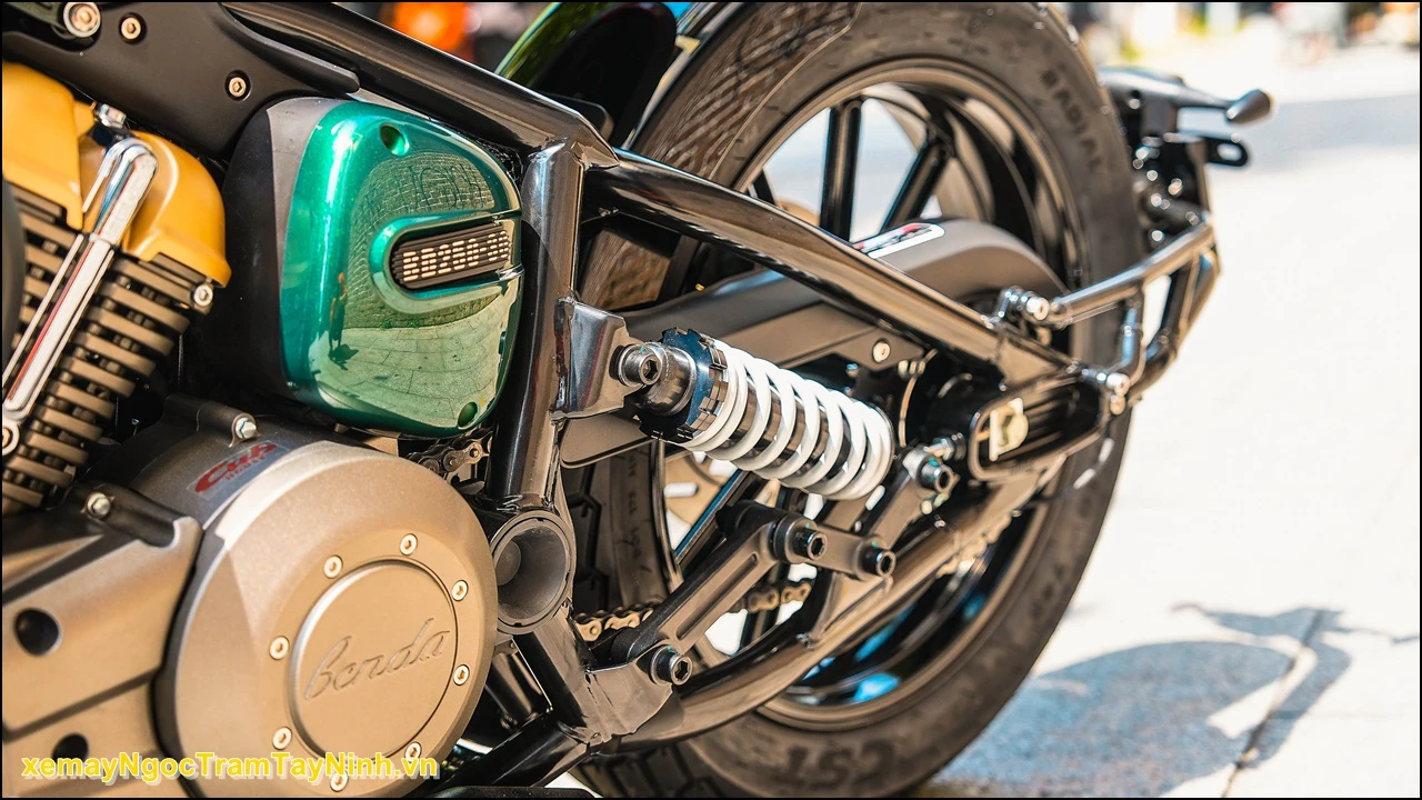 Napoleon 250 Bobber (57) Napoleon 250 Bobber 57
