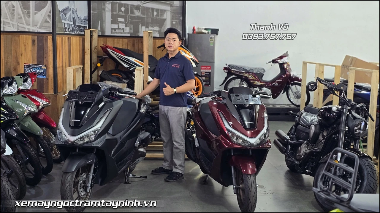 Honda PCX 160 RoadSync 2026