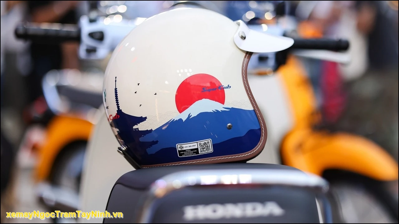 Honda Super Cub Fujisan Limited Edition – Da chinh thuc nhan coc tai Xe May Ngoc Tram Tay Ninh 3
