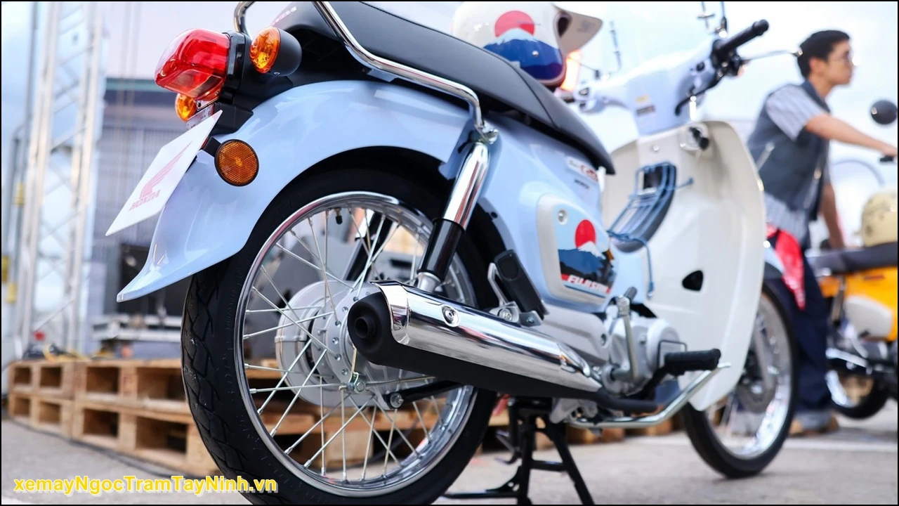 Honda Super Cub Fujisan Limited Edition – Da chinh thuc nhan coc tai Xe May Ngoc Tram Tay Ninh 6