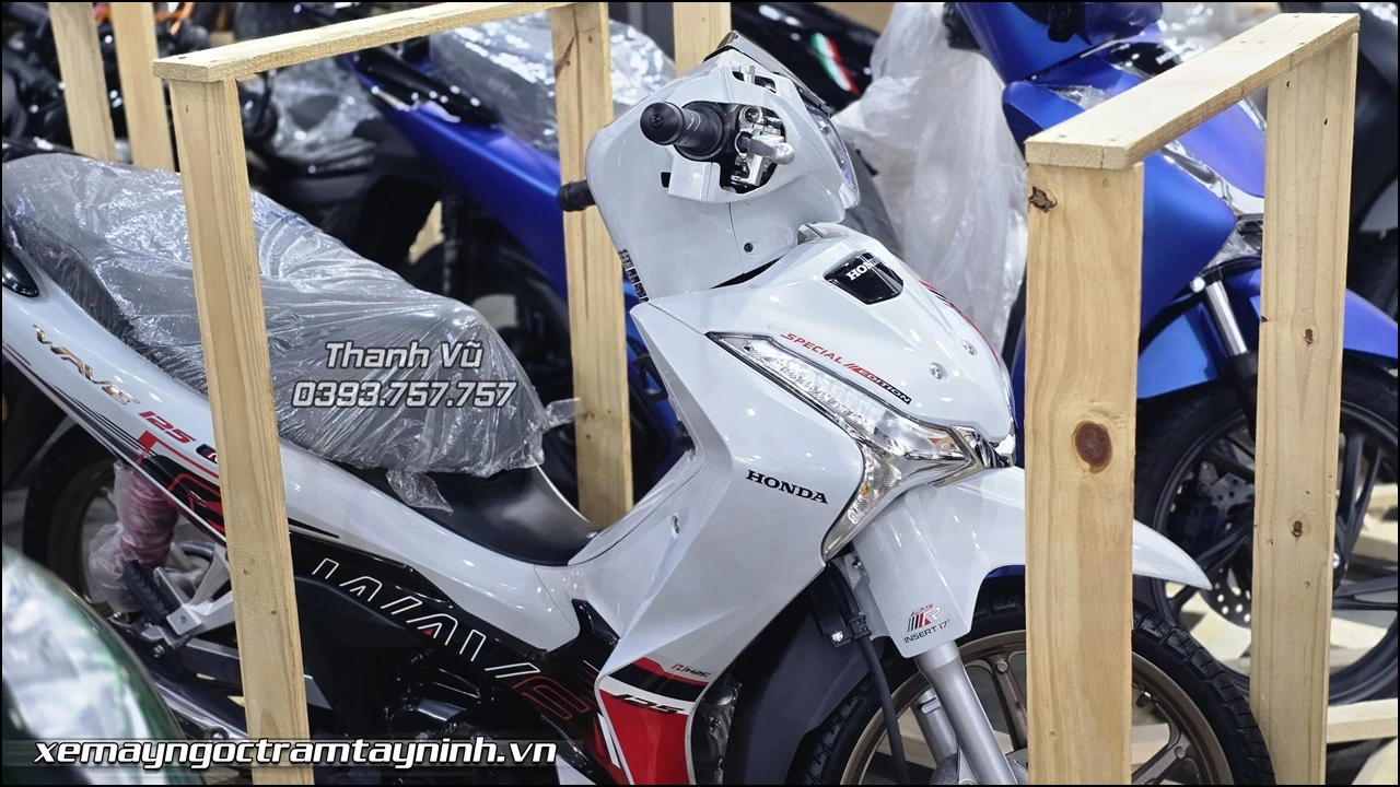 Honda Wave 125R Special Edition x Profender (1) Honda Wave 125R Special Edition x Profender 1