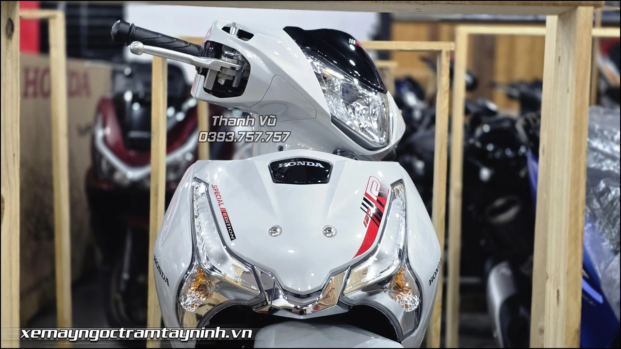 Honda Wave 125R Special Edition x Profender (3) Honda Wave 125R Special Edition x Profender 3