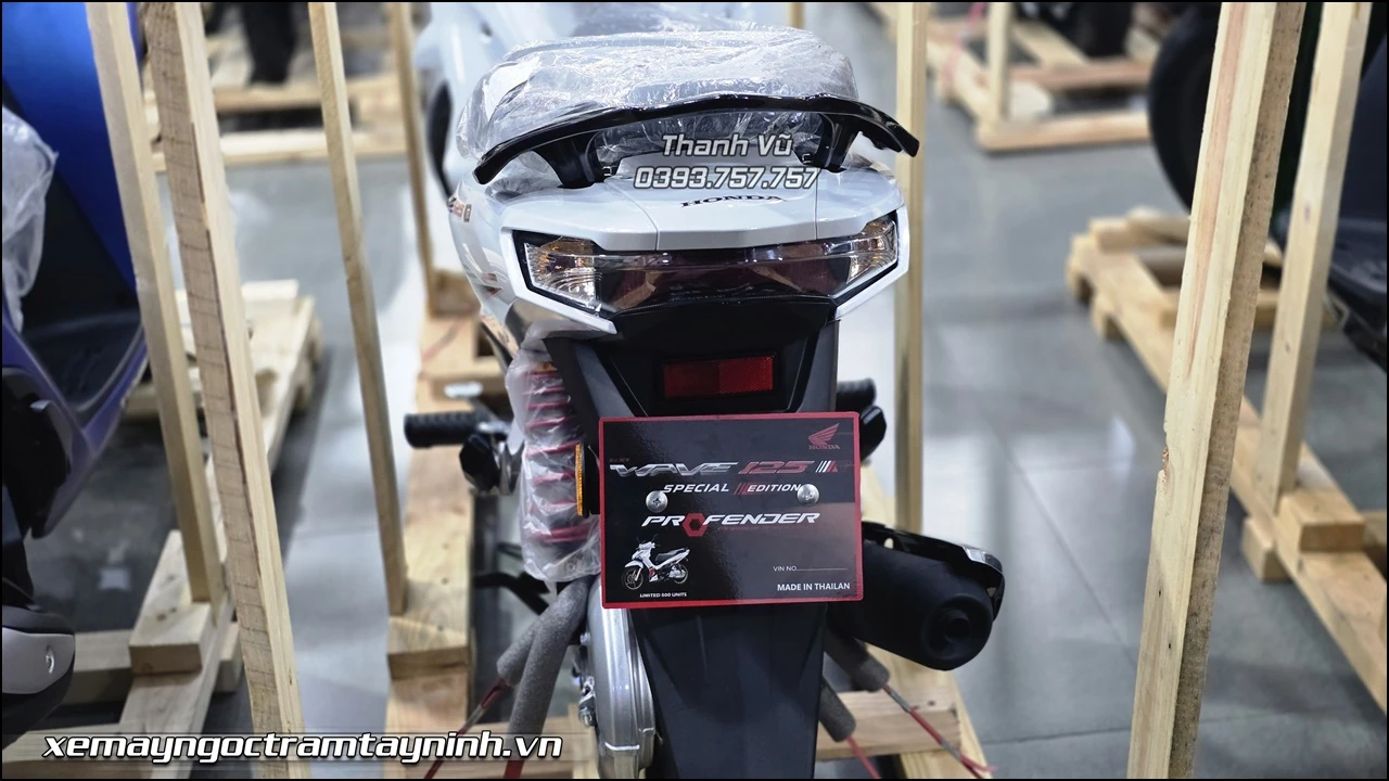 Honda Wave 125R Special Edition x Profender (6) Honda Wave 125R Special Edition x Profender 6