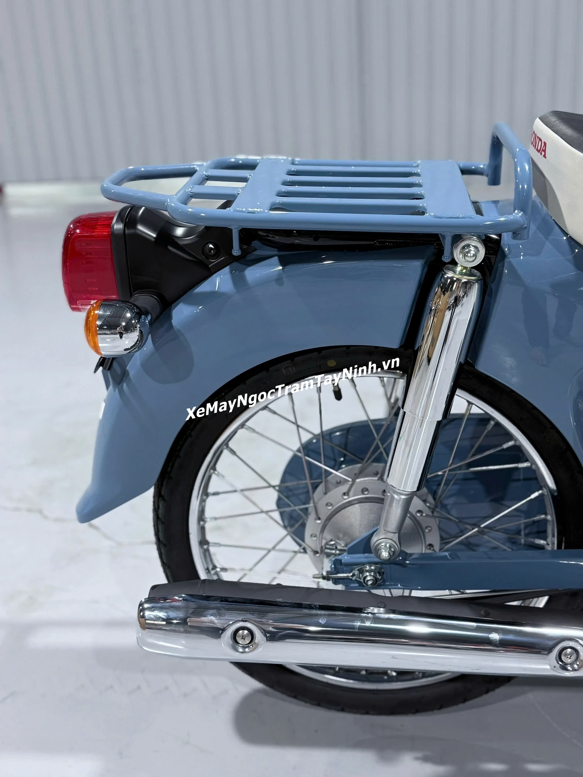 Hôm nay Ngọc Trâm Tây Ninh giao tận nhà Honda Super Cub 50 Final Edition giao Dầu Tiếng 36 Hom nay Ngoc Tram Tay Ninh giao tan nha Honda Super Cub 50 Final Edition giao Dau Tieng 9