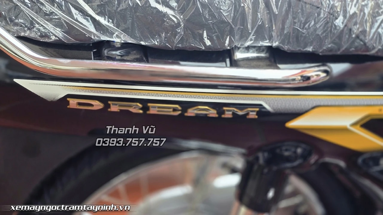 Honda Dream 125 NCX 2026 màu đỏ nho vừa được chốt giao về Kiên Giang 3 Honda Dream 2026 NCX 125 se chinh thuc phan phoi boi Ngoc Tram Tay Ninh 19