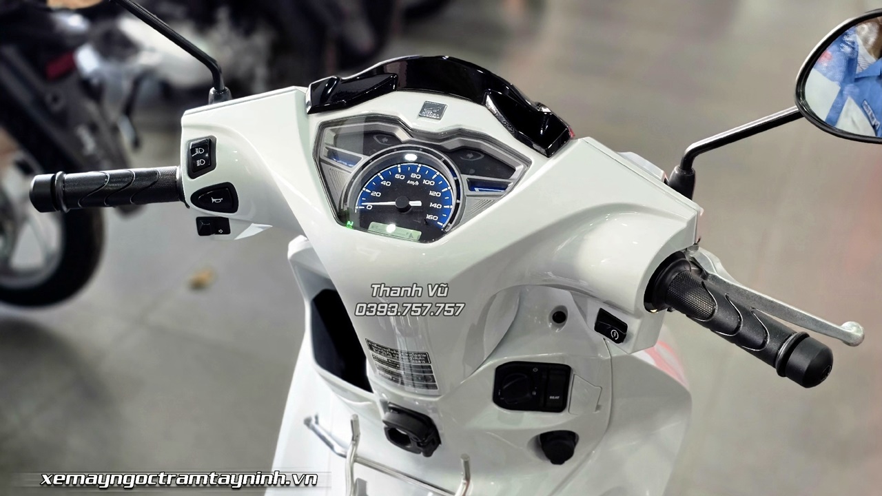 Giao Honda Wave R125 Thai Lan – mau xe the thao so cao cap dang gay sot trong gioi choi xe 7