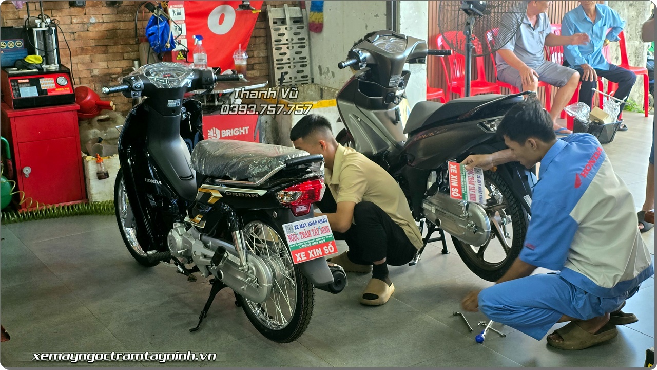 Honda Dream NCX 125 – Khi giá trị bền bỉ gặp đúng niềm tin của người chơi xe 2 Honda Dream NCX 125 – Khi gia tri ben bi gap dung niem tin cua nguoi choi xe 3