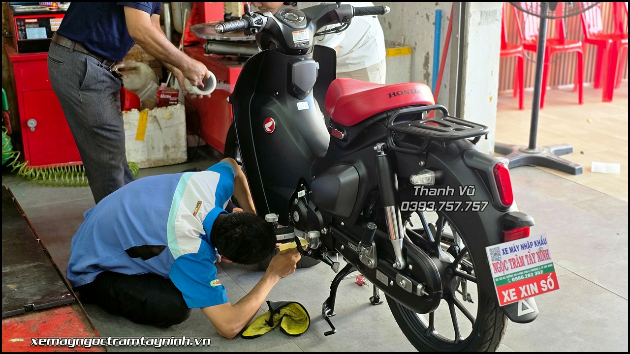 Ngoc Tram Tay Ninh giao xe Honda Cub C125 Japan 1