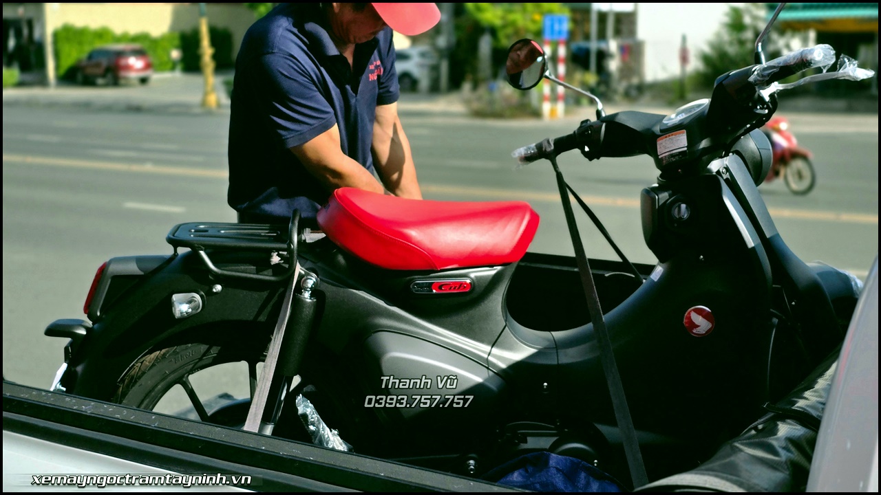 Ngoc Tram Tay Ninh giao xe Honda Cub C125 Japan 10