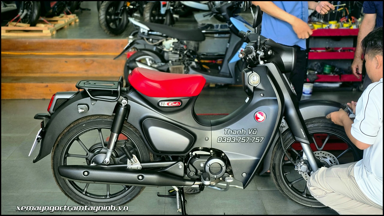 Ngoc Tram Tay Ninh giao xe Honda Cub C125 Japan 2