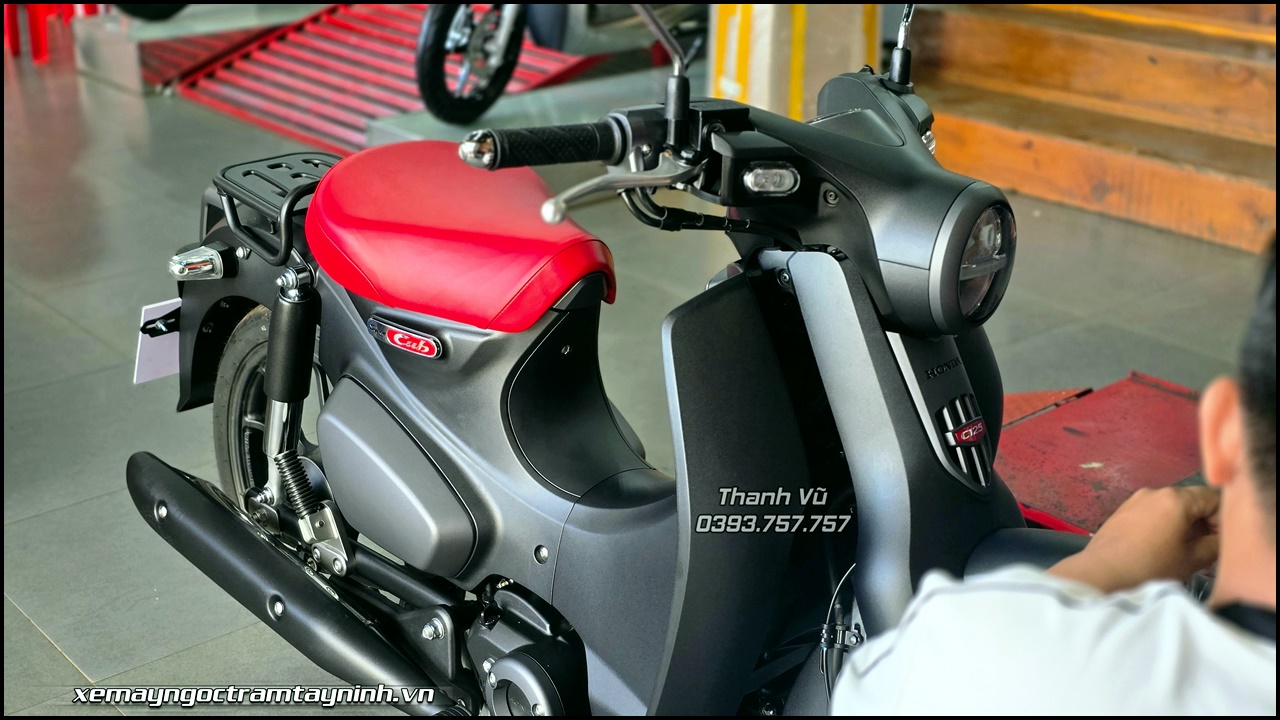 Ngoc Tram Tay Ninh giao xe Honda Cub C125 Japan 3