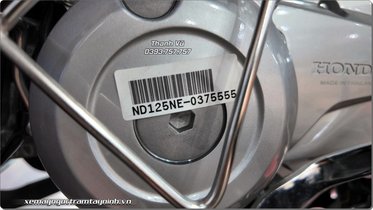 Xe May Nhap Khau Ngoc Tram Tay Ninh vinh du ban giao Honda Dream 125 NCX mau do nho so khung tu quy 5555 cho khach VIP Binh Phuoc 5