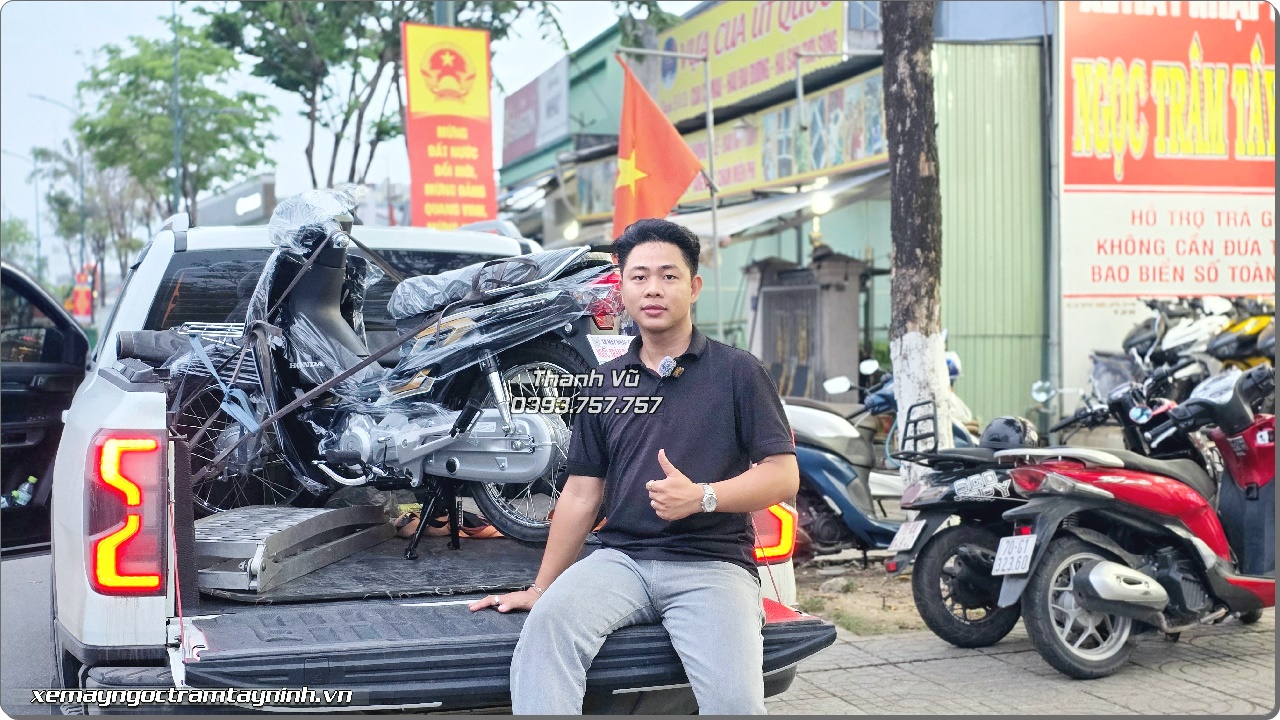 Chao mung 10 Tet giao ngay Honda Dream NCX 2026 tai Xe May Ngoc Tram Tay Ninh 4