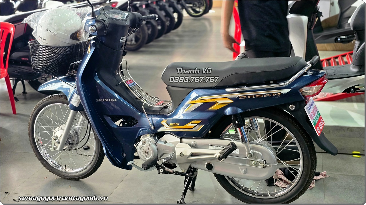 Honda Dream 125 NCX 2026 được khách hàng săn đón tại Xe Máy Ngọc Trâm Tây Ninh 4 Honda Dream 125 NCX 2026 duoc khach hang san don tai Xe May Ngoc Tram Tay Ninh 2