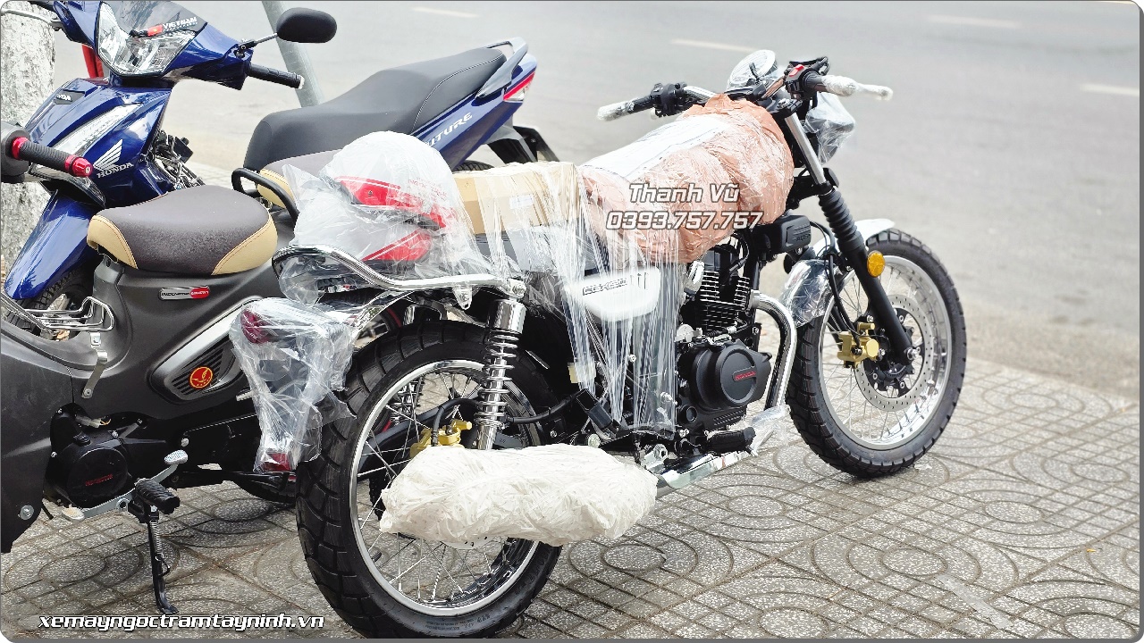 Khai xuan 2026 giao ngay Honda CGX150 Vintage 2026 cho anh khach hang 6