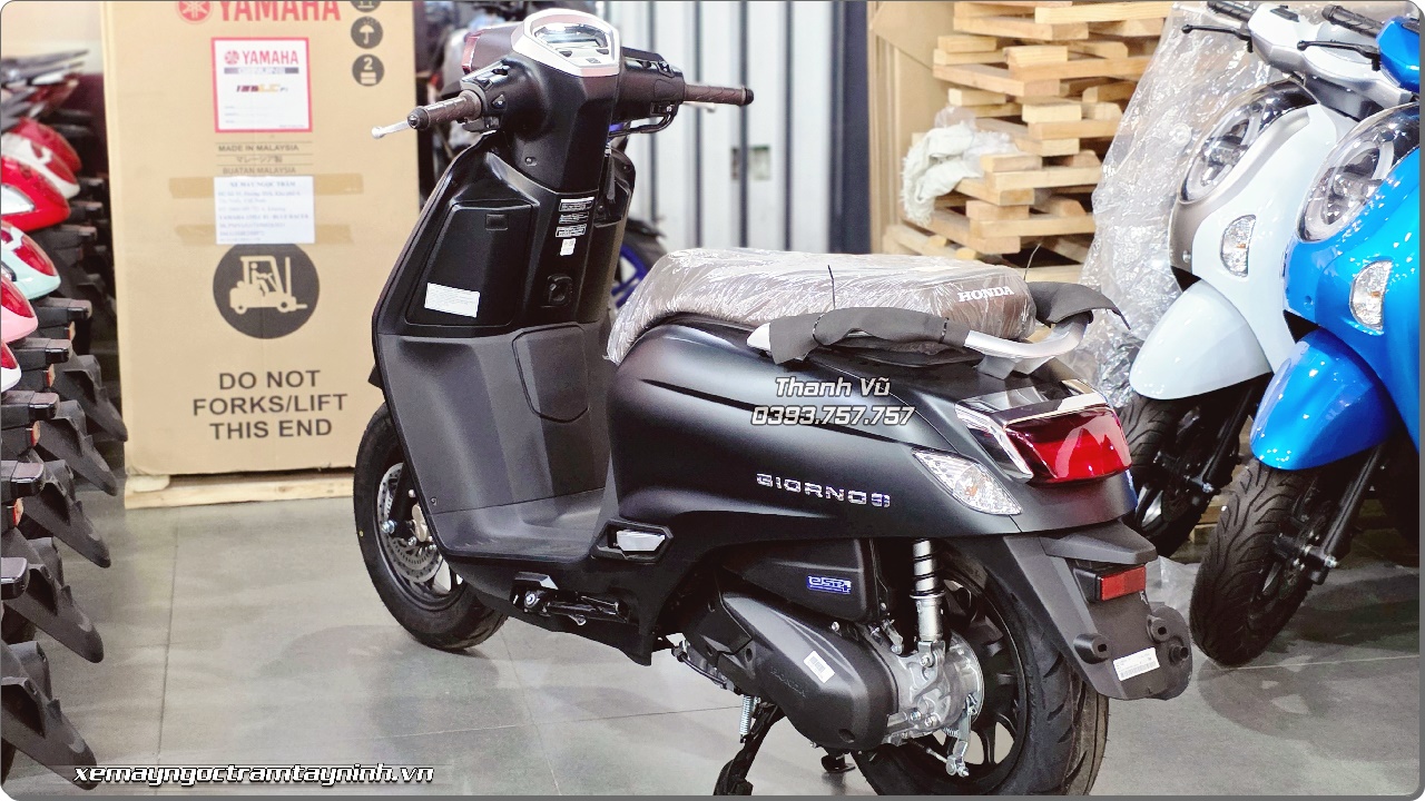 Honda Giorno+ 125 Thái Lan - Chất Ý trên xe Thái cực đẹp 8 Honda Giorno 125 Thai Lan Chat Y tren xe Thai cuc dep 7