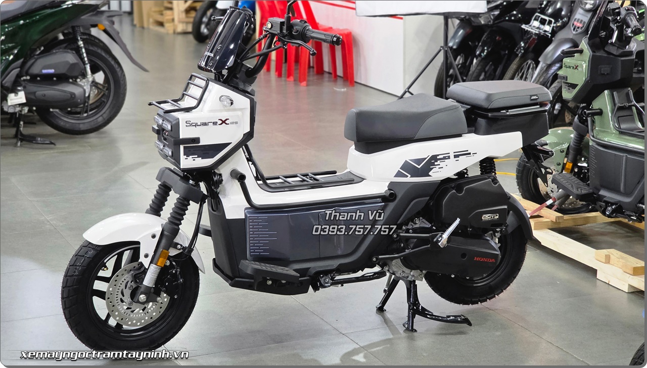 Honda Square X125 MAU TRANG 17