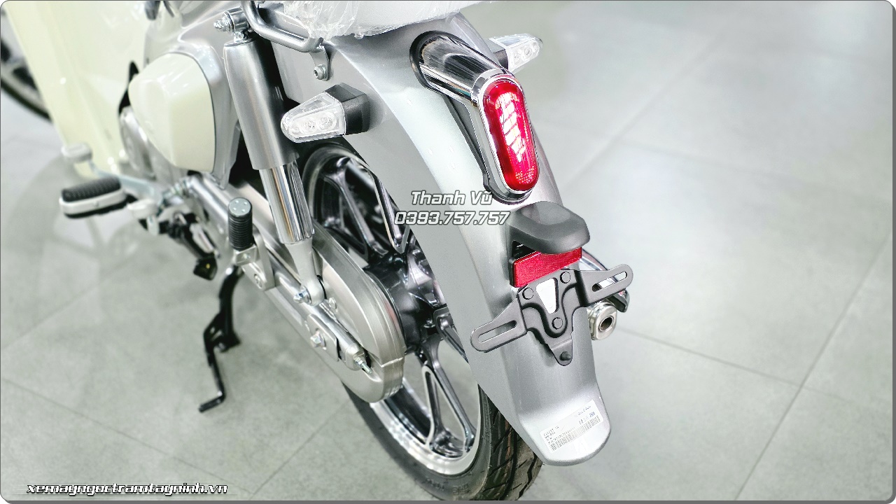 Honda Super Cub C125 ABS 2026 - Thái Lan 68 MAU BAC Honda Super Cub C125 ABS 2026 Thai Lan 18