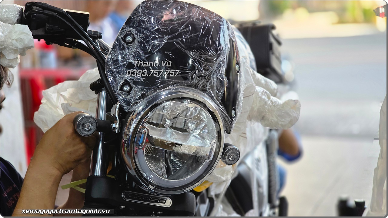 THÔNG BÁO: Ngọc Trâm Tây Ninh tiếp tục bàn giao Honda CGX Vintage 2026 – Dòng xe hoài cổ được khách hàng yêu thích 2 Ngoc Tram Tay Ninh tiep tuc ban giao Honda CGX Vintage 2026 – Dong xe hoai co duoc khach hang yeu thich 6