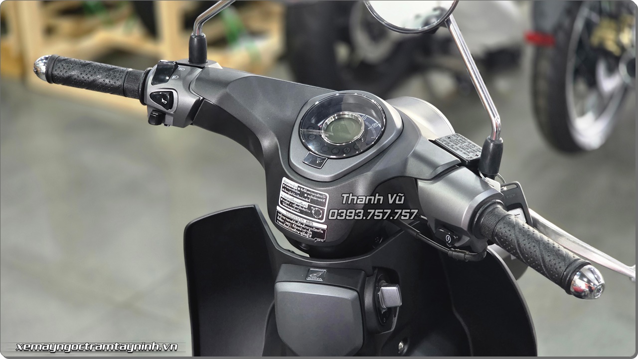Honda Super Cub C125 ABS 2026 - Thái Lan 23 mau den nham Honda Super Cub C125 ABS 2026 – Thai Lan 5