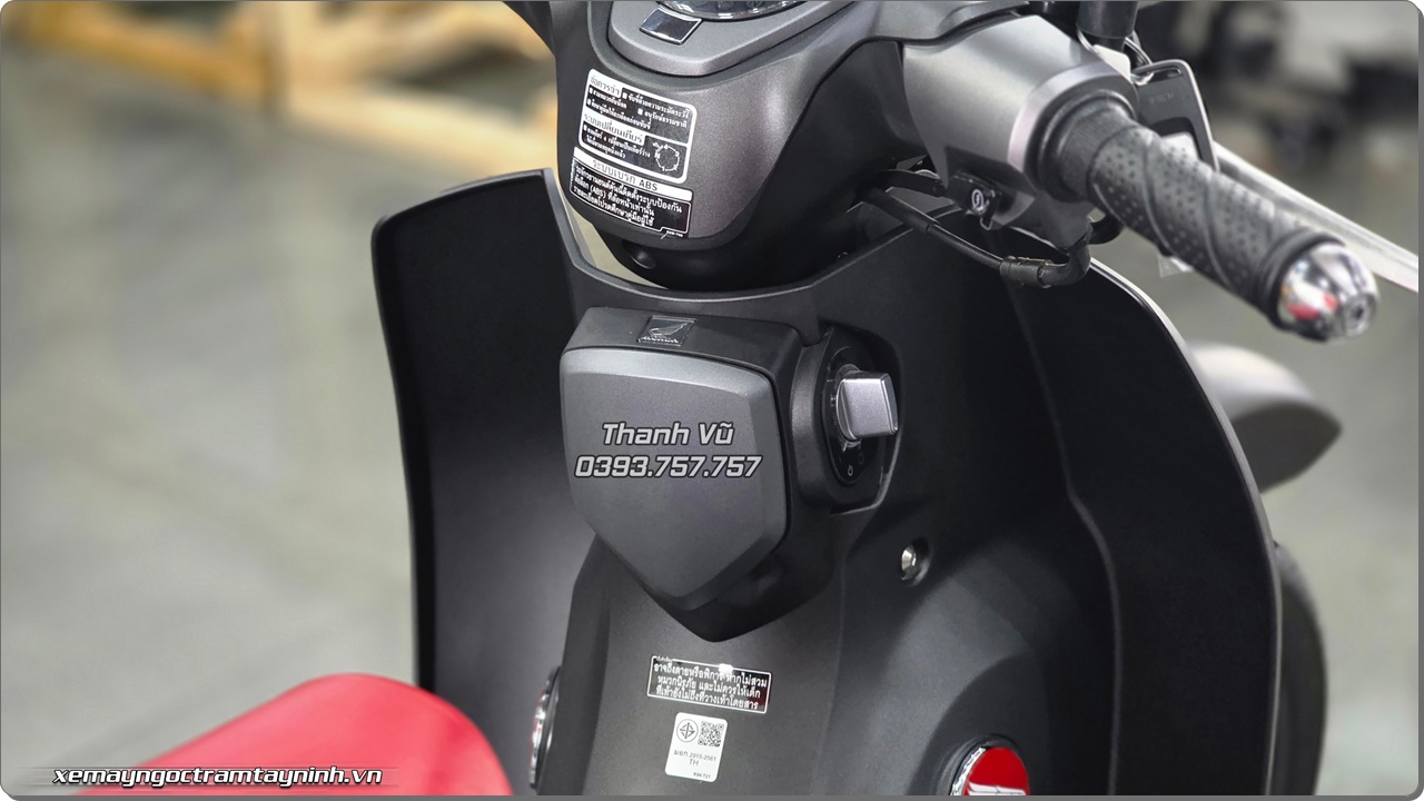 Honda Super Cub C125 ABS 2026 - Thái Lan 30 mau den nham Honda Super Cub C125 ABS 2026 – Thai Lan 7