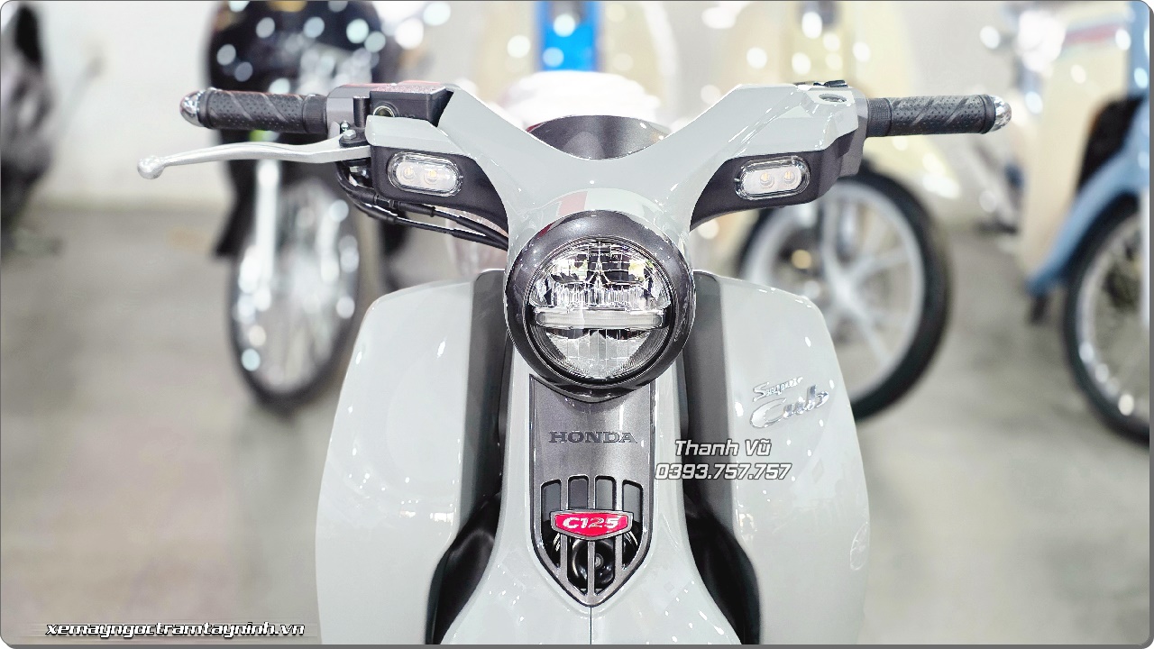 Honda Super Cub C125 ABS 2026 - Thái Lan 41 mau xi mang Honda Super Cub C125 ABS 2026 Thai Lan 3