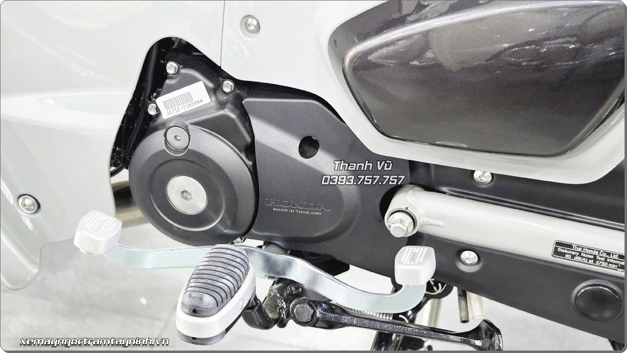 Honda Super Cub C125 ABS 2026 - Thái Lan 33 mau xi mang Honda Super Cub C125 ABS 2026 Thai Lan 7