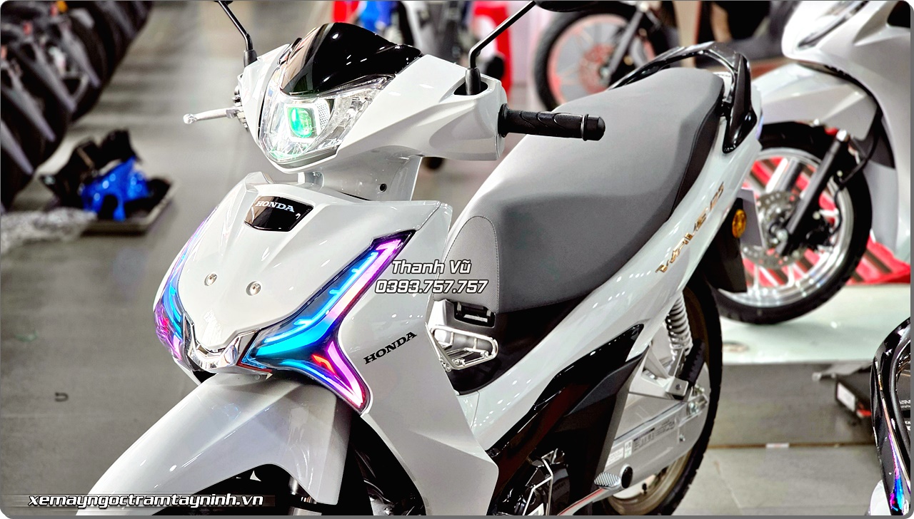 Honda Wave 125i chua bao gio la mau xe chi de di lai duoc Custom by Ngoc Tram Tay Ninh 6