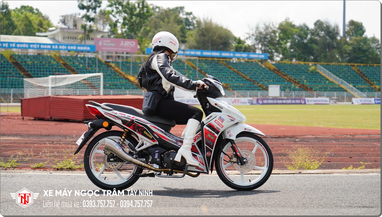 z7715552754260 f8c24f9e7f28107f08093b55dd6c7262