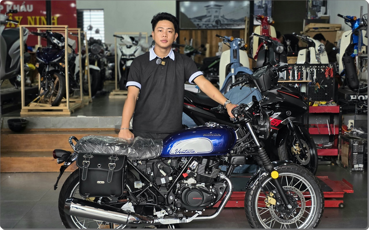 Giao xe Honda CGX 150 Vintage 2026 mau xanh duong ve nha anh khach o Ben Tre 1