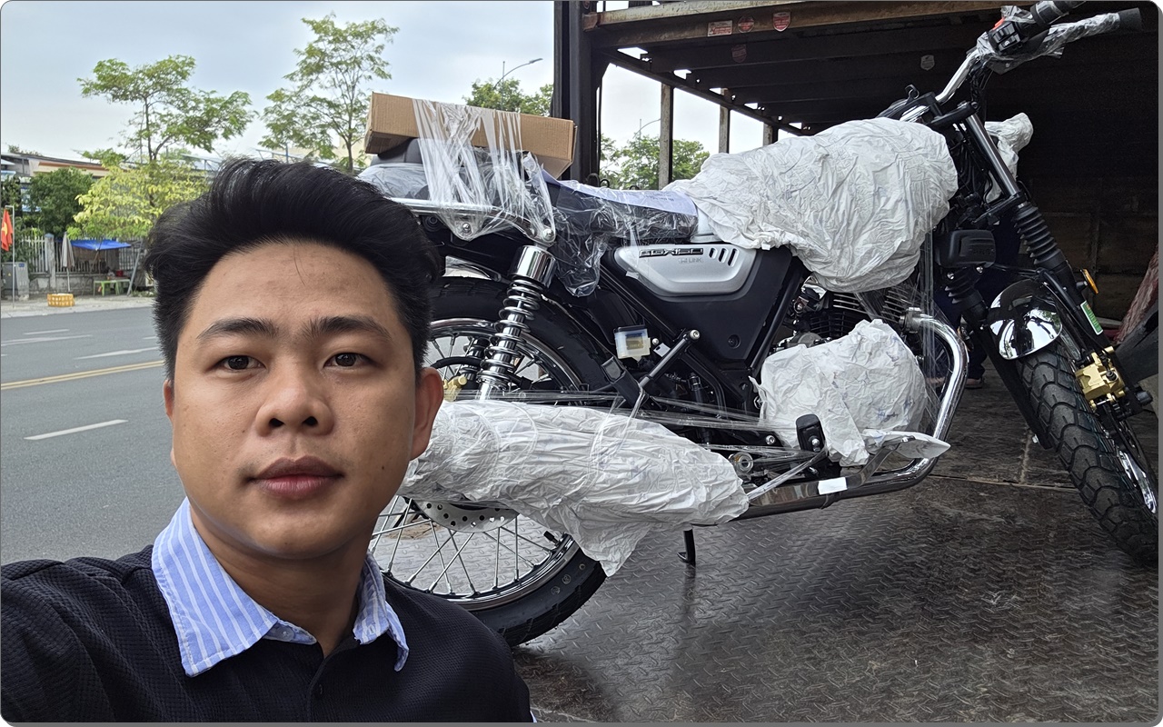 Giao xe Honda CGX 150 Vintage 2026 mau xanh duong ve nha anh khach o Ben Tre 3