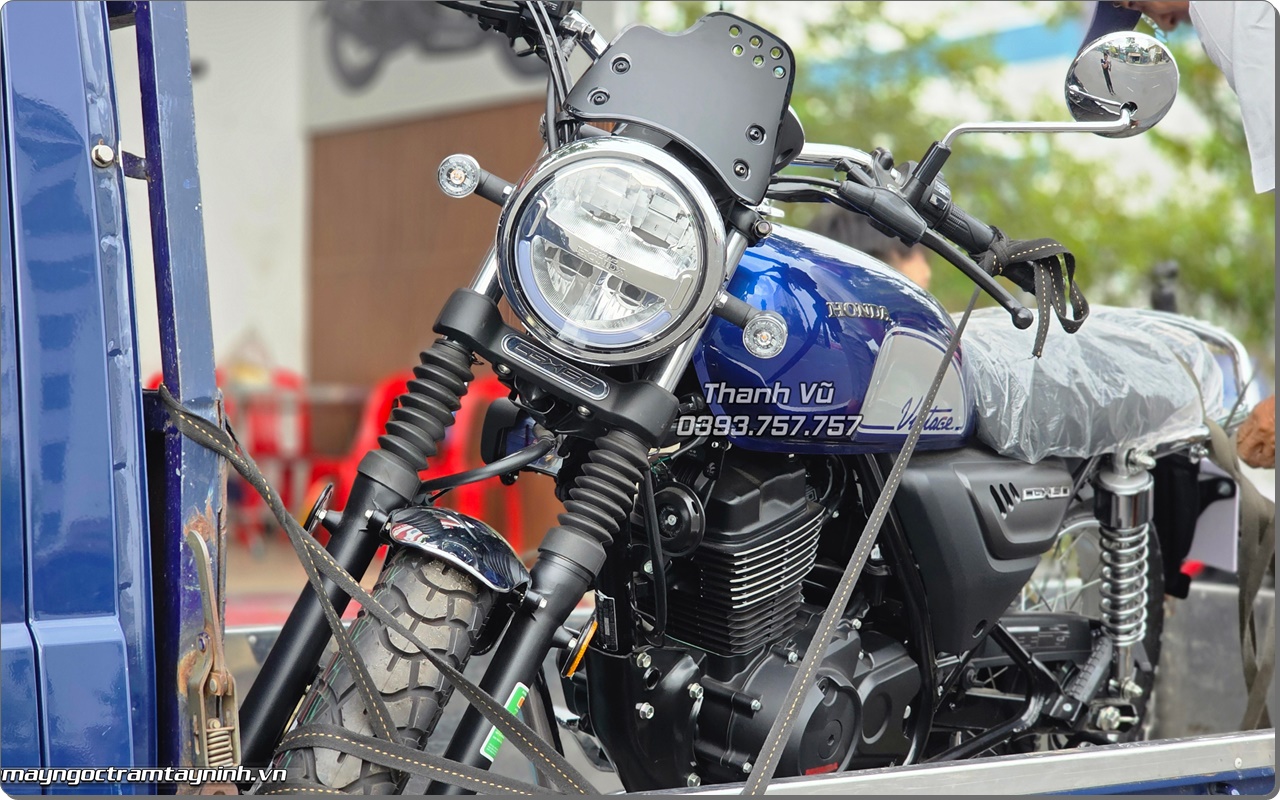 Giao xe Honda CGX 150 Vintage 2026 mau xanh duong ve nha anh khach o Ben Tre 8