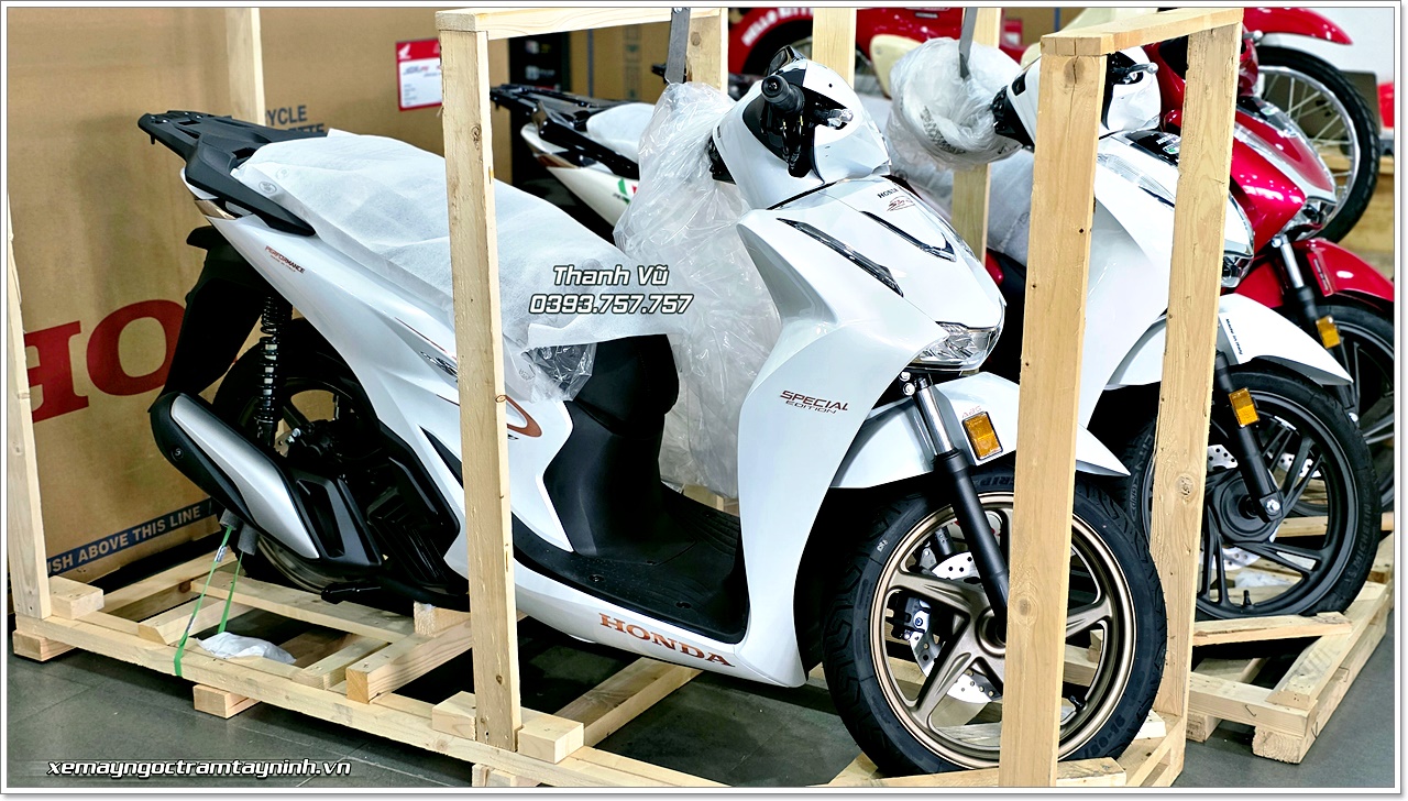 Honda SH 150i Y mau trang ban Special Edition – New Concept Design 2026 giao xe thung ve Kien Giang 5