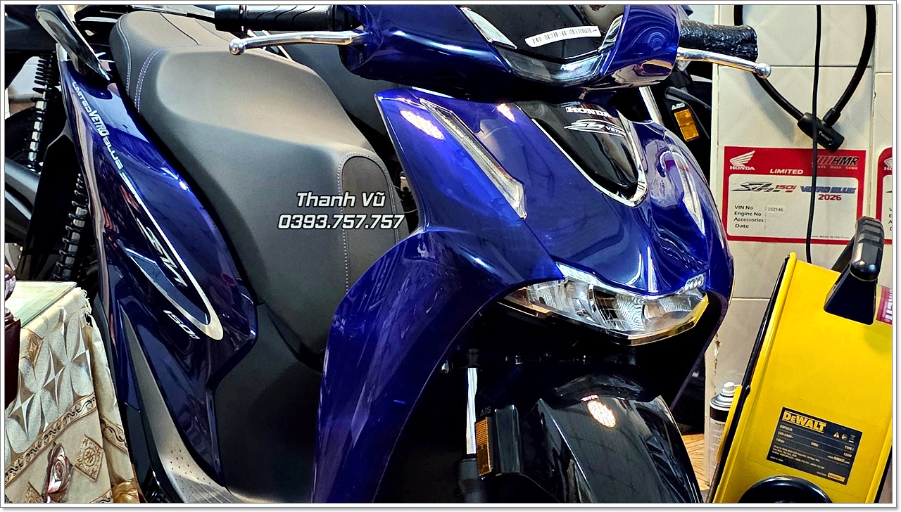 Honda SH Vetro 150i Xanh Sapphire 2026 vừa về đã bàn giao khách VIP 5 Honda SH Vetro 150i Xanh Sapphire 2026 vua ve da ban giao khach VIP Ngoc Tram Tay Ninh 5