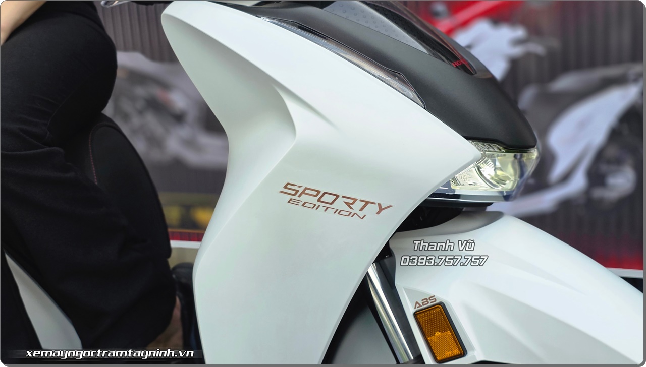Honda SH Y 350i – New Concept Design 2026 19