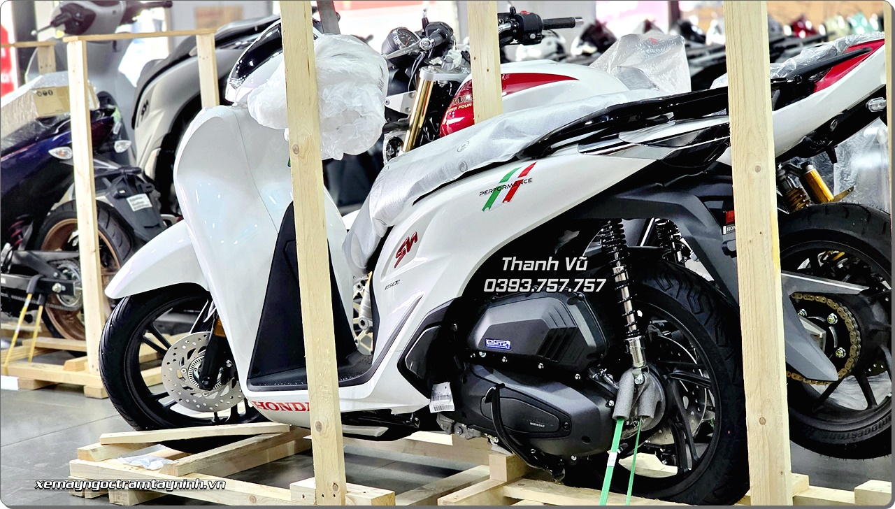 Honda SH Y mau trang ngoc trai vua cap ben Viet Nam tim duoc chu nhan tai Ngoc Tram Tay Ninh 4