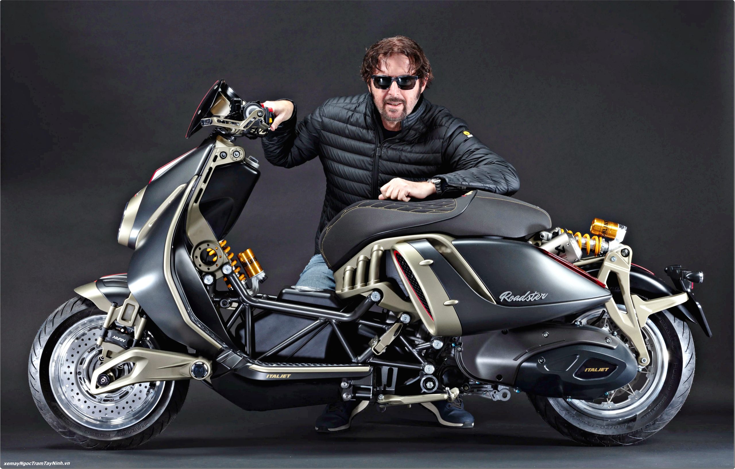 Italjet Roadster 400 19 scaled
