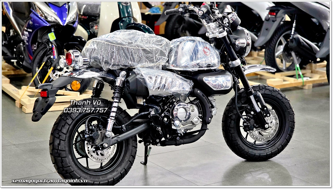 Từ Mỹ gửi cọc săn Honda Monkey Chrome Legacy – thương vụ đặc biệt tại Ngọc Trâm Tây Ninh 2 Tu My gui coc san Honda Monkey Chrome Legacy – thuong vu dac biet tai Ngoc Tram Tay Ninh 4