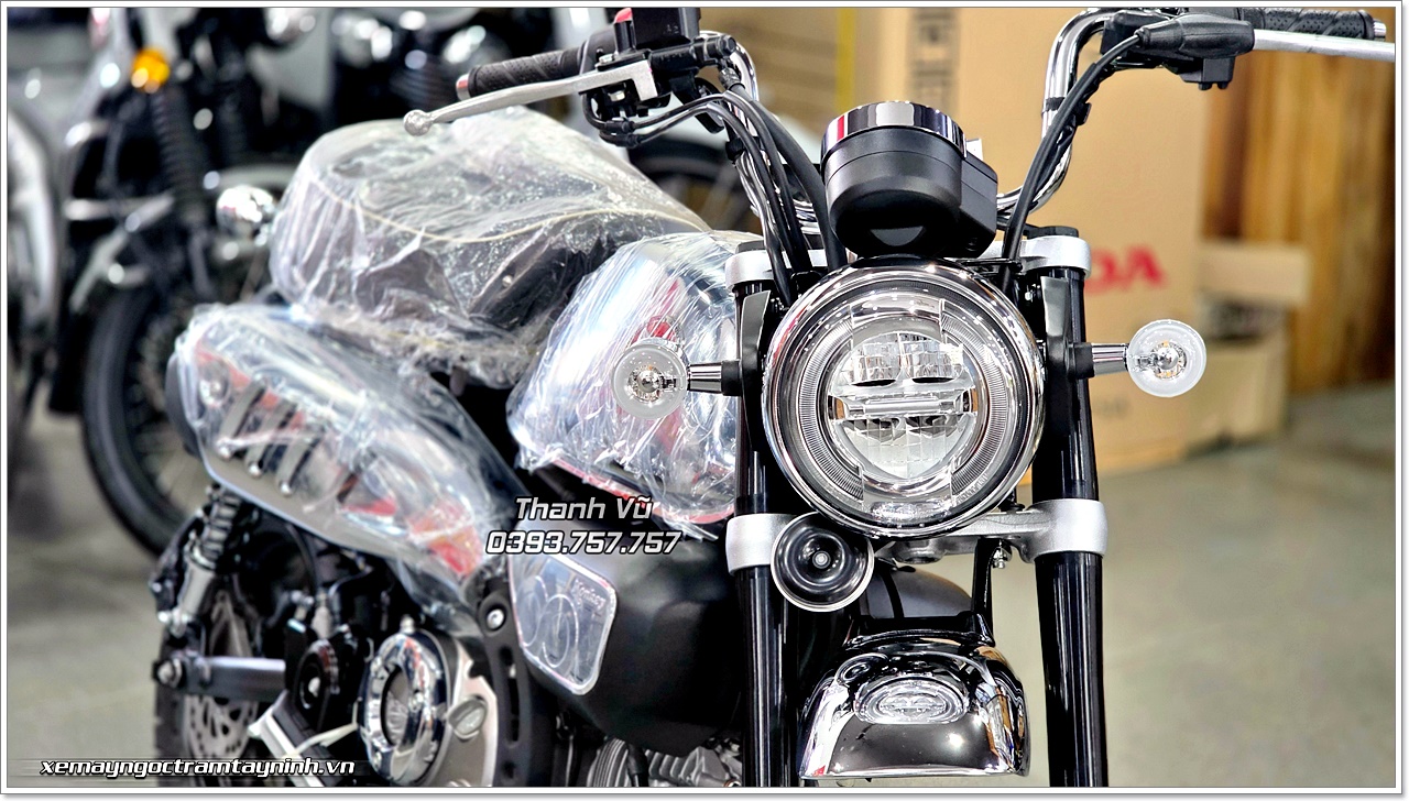 Từ Mỹ gửi cọc săn Honda Monkey Chrome Legacy – thương vụ đặc biệt tại Ngọc Trâm Tây Ninh 3 Tu My gui coc san Honda Monkey Chrome Legacy – thuong vu dac biet tai Ngoc Tram Tay Ninh 8