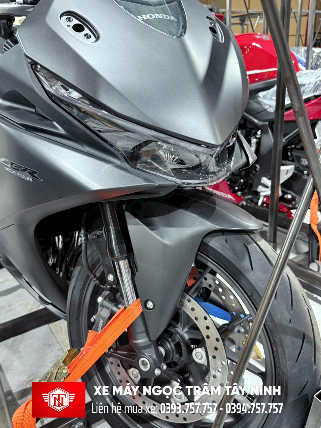 Xe Máy Ngọc Trâm Tây Ninh chính thức phân phối xe nhập khẩu: cặp đôi Honda CB500SF Super Four và Honda CBR500R Four 2026 đã về Việt Nam 7 Honda CB500SF Super Four va Honda CBR500R Four 2026 9