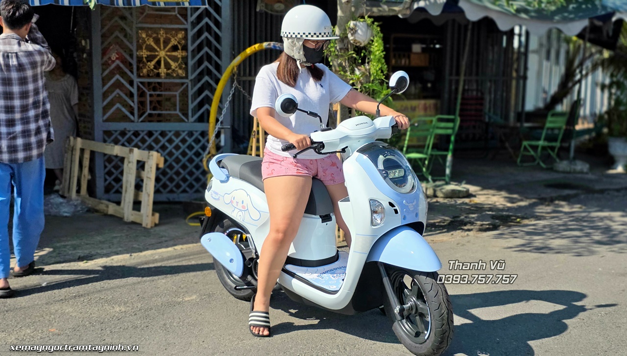Honda Scoopy Cinnamoroll 2026 đầu tiên Việt Nam được giao đặc biệt tại Xe Máy Ngọc Trâm Tây Ninh 16 Honda Scoopy Cinnamoroll 2026 dau tien Viet Nam duoc giao dac biet tai Xe May Ngoc Tram Tay Ninh 6