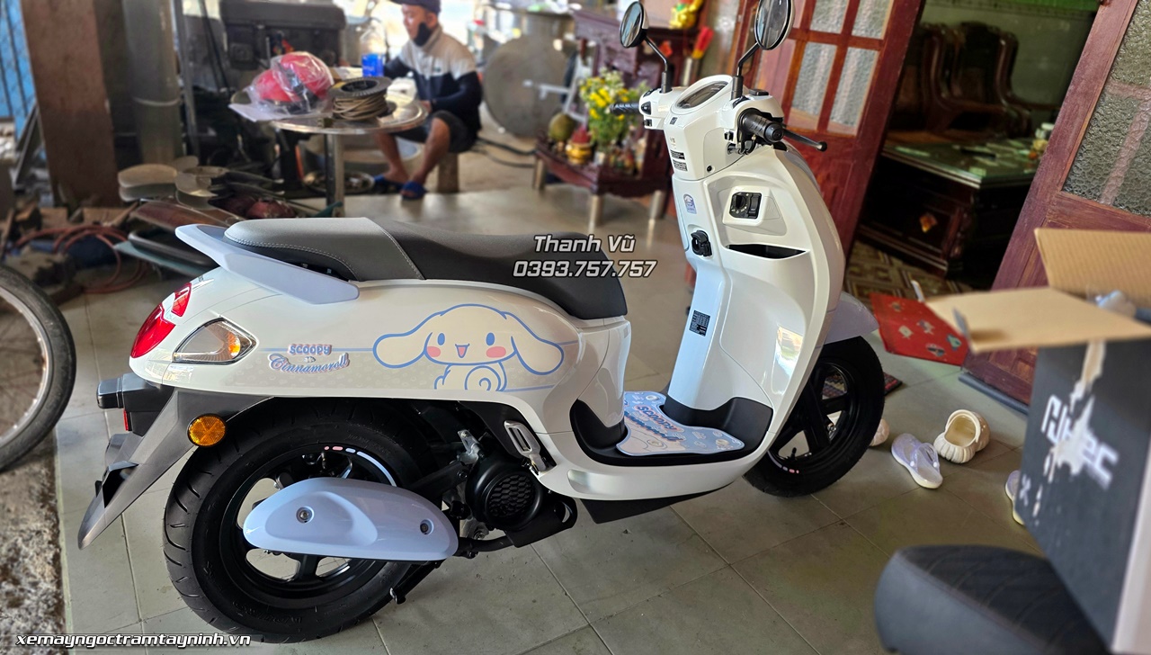 Honda Scoopy Cinnamoroll 2026 đầu tiên Việt Nam được giao đặc biệt tại Xe Máy Ngọc Trâm Tây Ninh 8 Honda Scoopy Cinnamoroll 2026 dau tien Viet Nam duoc giao dac biet tai Xe May Ngoc Tram Tay Ninh 9