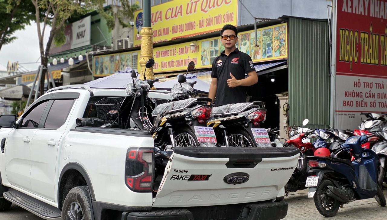 Xe May Nhap Khau Ngoc Tram Tay Ninh tiep tuc ban giao xe cap Honda Dream NCX 2026 ve Tan Hung Long An 2