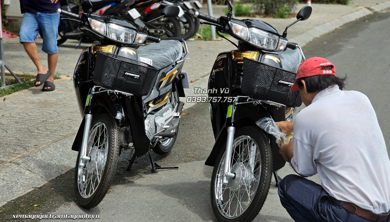 TIN CHÍNH THỨC: Honda Dream 125 NCX sẽ không về hàng nữa 4 Xe May Nhap Khau Ngoc Tram Tay Ninh tiep tuc ban giao xe cap Honda Dream NCX 2026 ve Tan Hung Long An 7