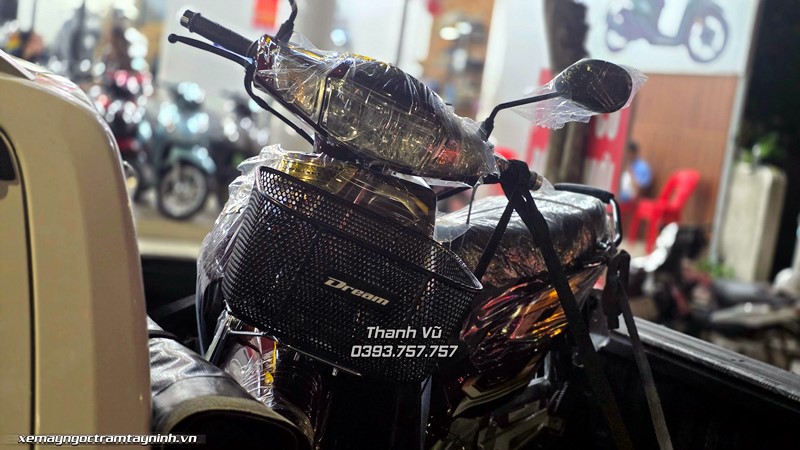 Honda Dream 125 NCX 2026 mau do len duong ve Kien Luong – lua chon day ca tinh cua em trai Gen Z 7