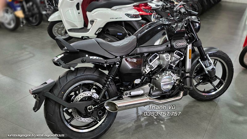 Hyosung GV350X 42 Hyosung GV350X mau den 13